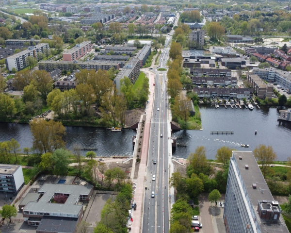 KoningingJulianabrug_bovenaanzicht2.jpg