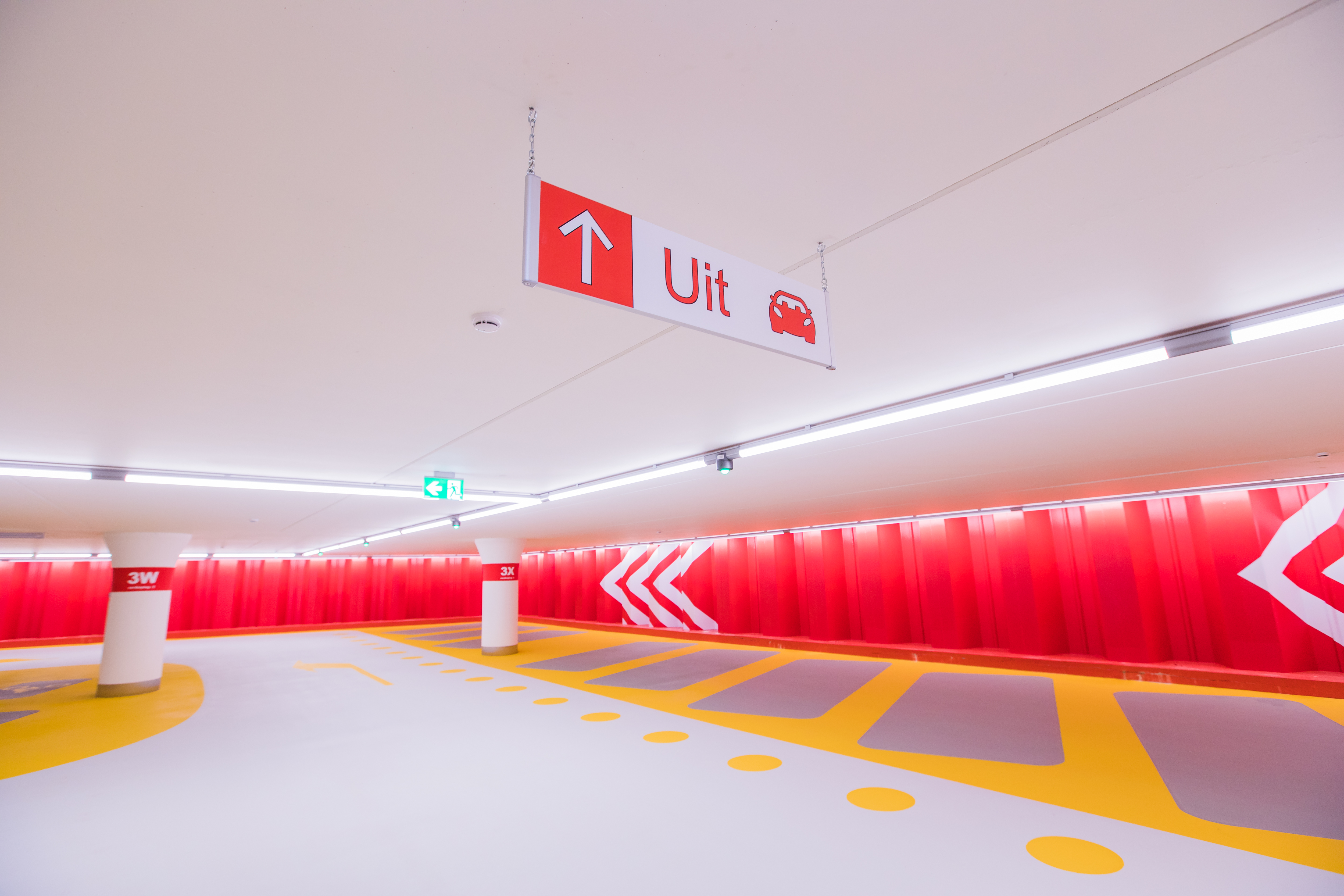 © Marina Kemp - Parkeergarage - Jaarbeursplein - preview 004.jpg